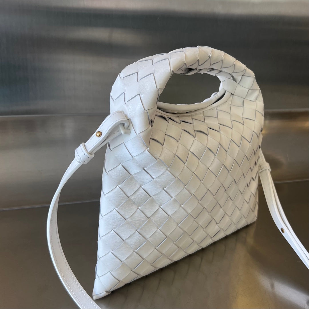BOTTEGA VENETA MINI HOP 25 IN WHITE CALFSKIN