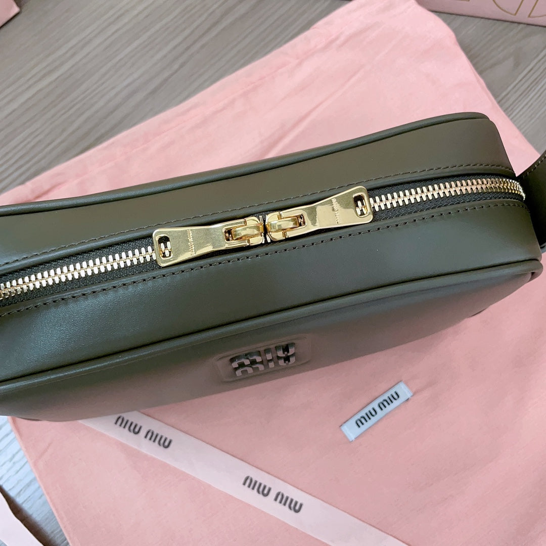MIU MIU BAGUETTE BAG 24 IN KELP GREEN CALFSKIN