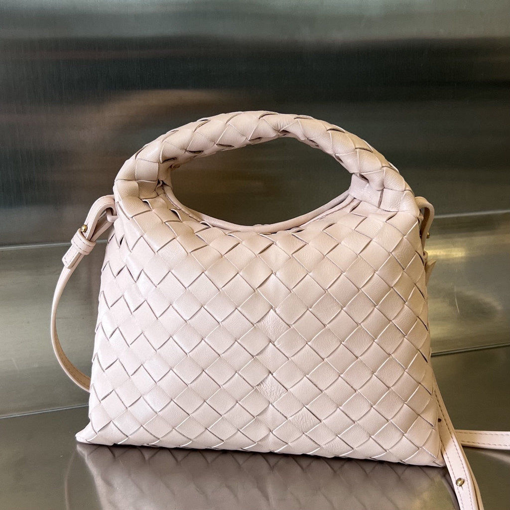 BOTTEGA VENETA MINI HOP 25 IN SOFT PEACH CALFSKIN