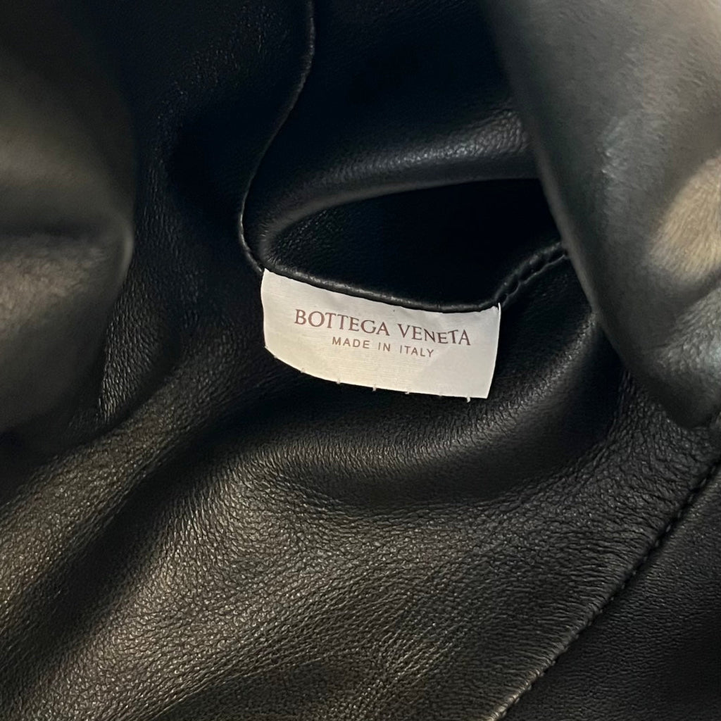 BOTTEGA VENETA Classic Pouch 40cm Black Calfskin