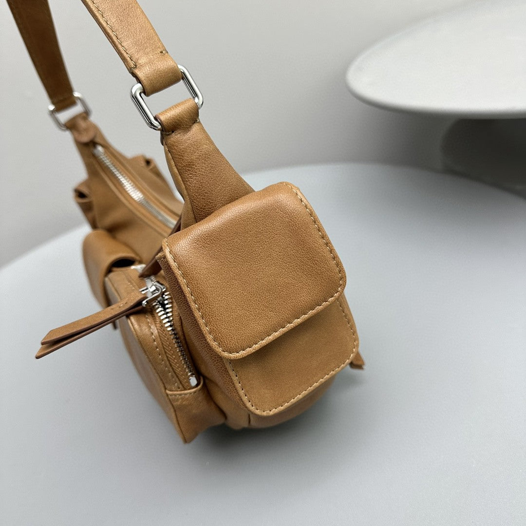 MIU MIU PUCKET BAG 21 IN PEANUT BROWN CALFSKIN