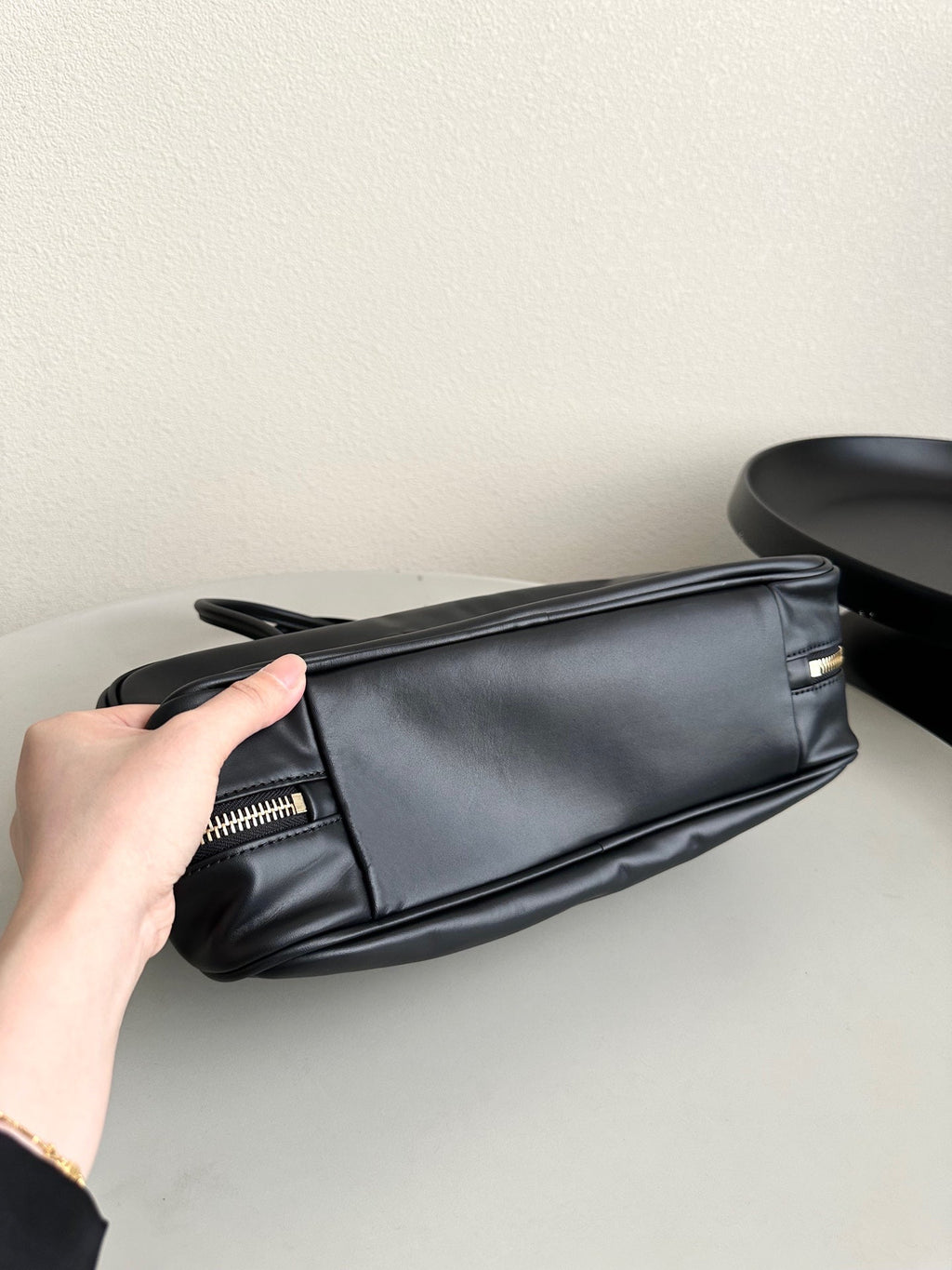 MIU MIU BEAU BAG 34 IN BLACK LEATHER
