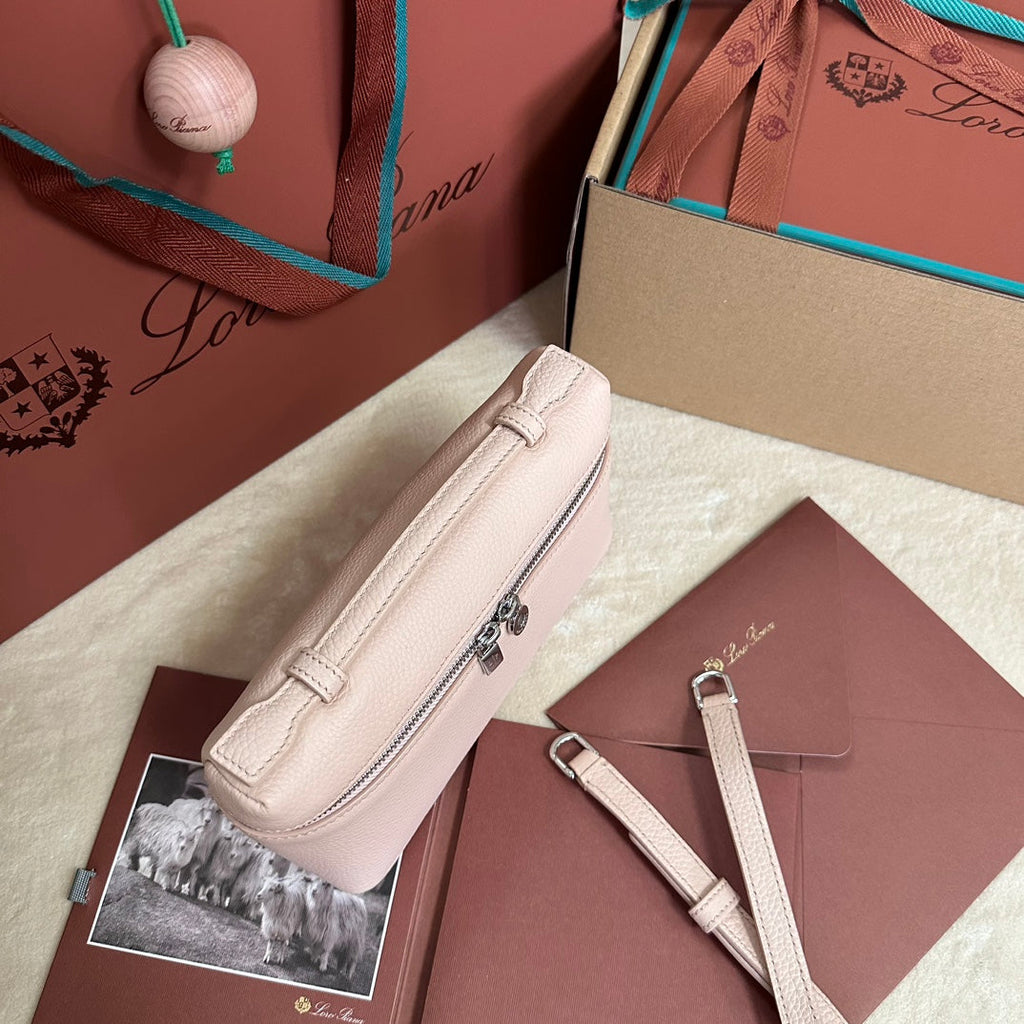 LORO PIANA EXTRA POCKET L19 IN BLUSH PINK GRAINED CALFSKIN WITH SILVER HARDWARE