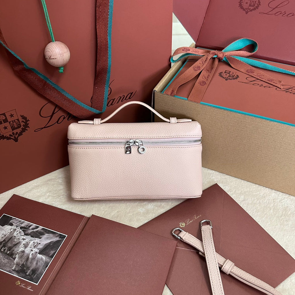LORO PIANA EXTRA POCKET L19 IN BLUSH PINK GRAINED CALFSKIN WITH SILVER HARDWARE