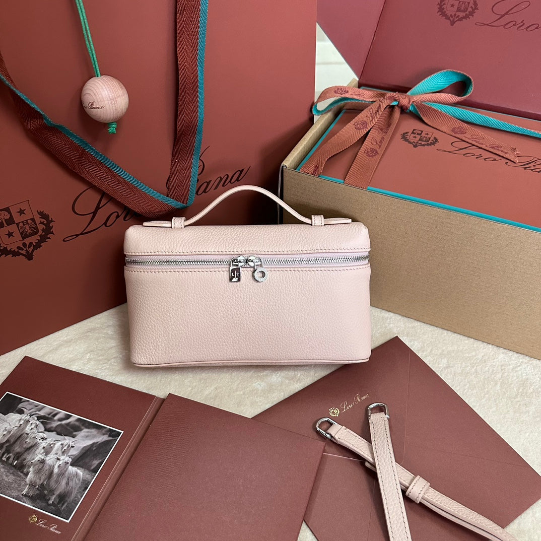 LORO PIANA EXTRA POCKET L19 IN BLUSH PINK GRAINED CALFSKIN WITH SILVER HARDWARE