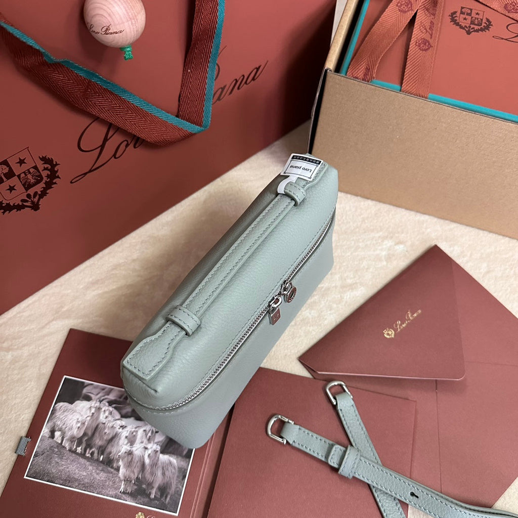 LORO PIANA EXTRA POCKET L19 IN POWDER BLUE GRAINED CALFSKIN WITH SILVER HARDWARE