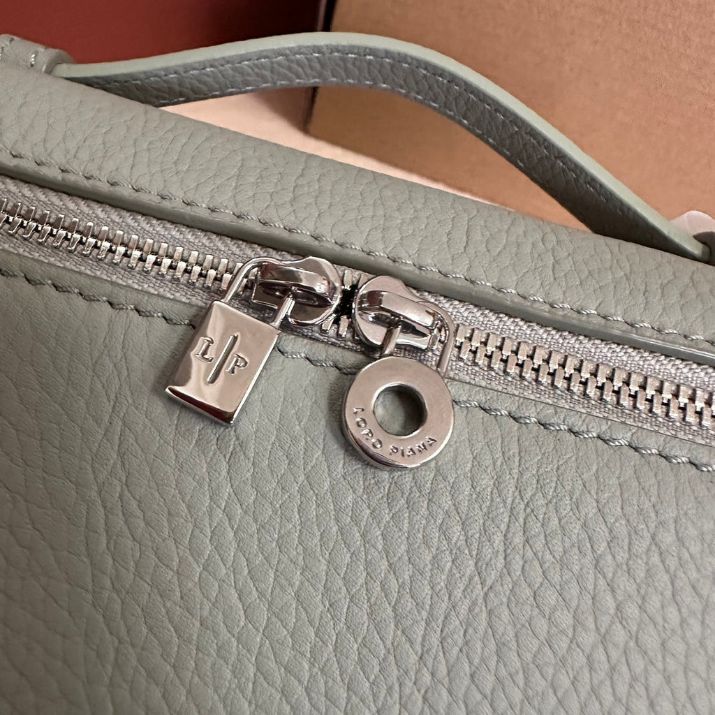 LORO PIANA EXTRA POCKET L19 IN POWDER BLUE GRAINED CALFSKIN WITH SILVER HARDWARE