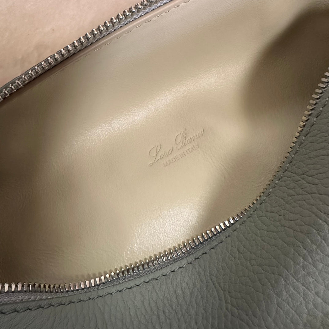LORO PIANA EXTRA POCKET L19 IN POWDER BLUE GRAINED CALFSKIN WITH SILVER HARDWARE