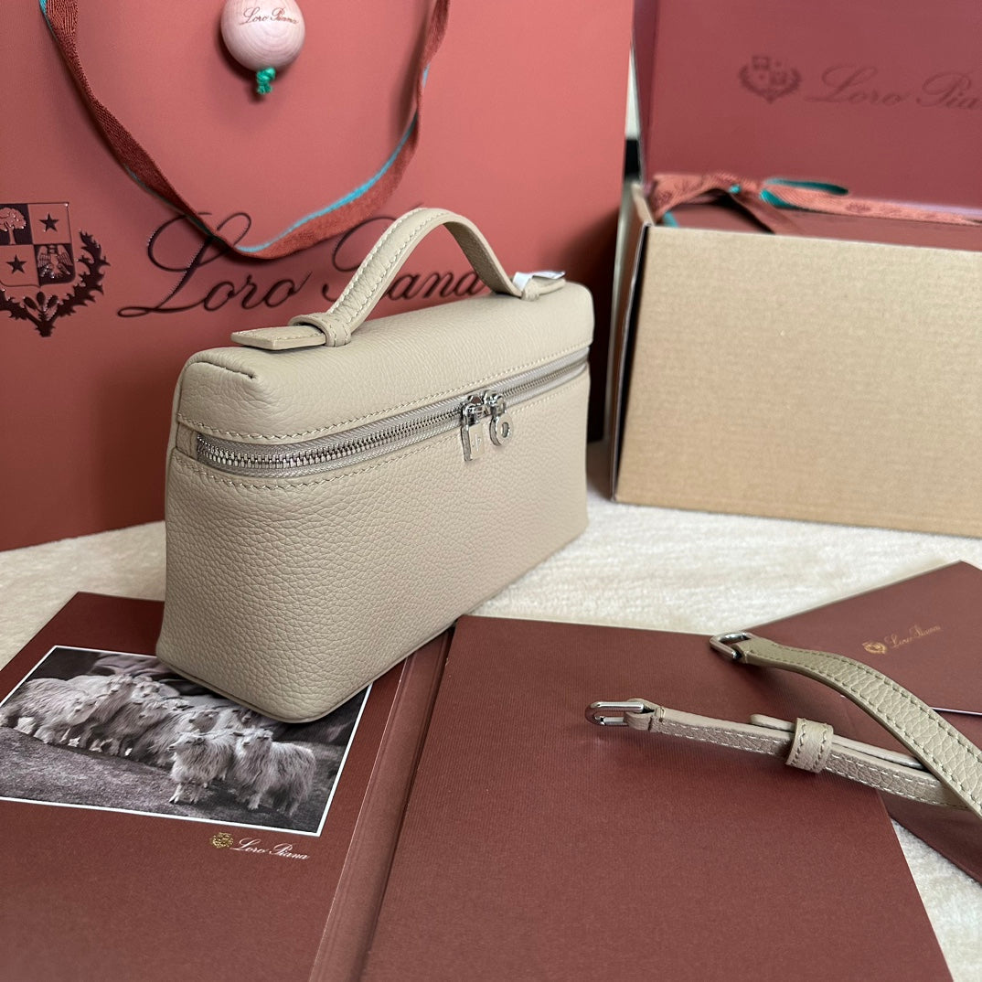 LORO PIANA EXTRA POCKET L19 IN DESERT BROWN GRAINED CALFSKIN WITH SILVER HARDWARE