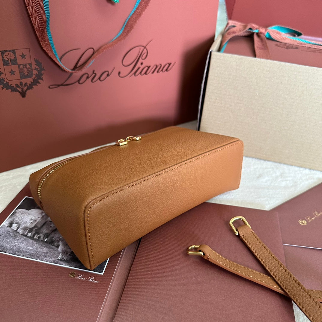 LORO PIANA EXTRA POCKET L19 IN BRONZE BROWN GRAINED CALFSKIN WITH GOLD HARDWARE