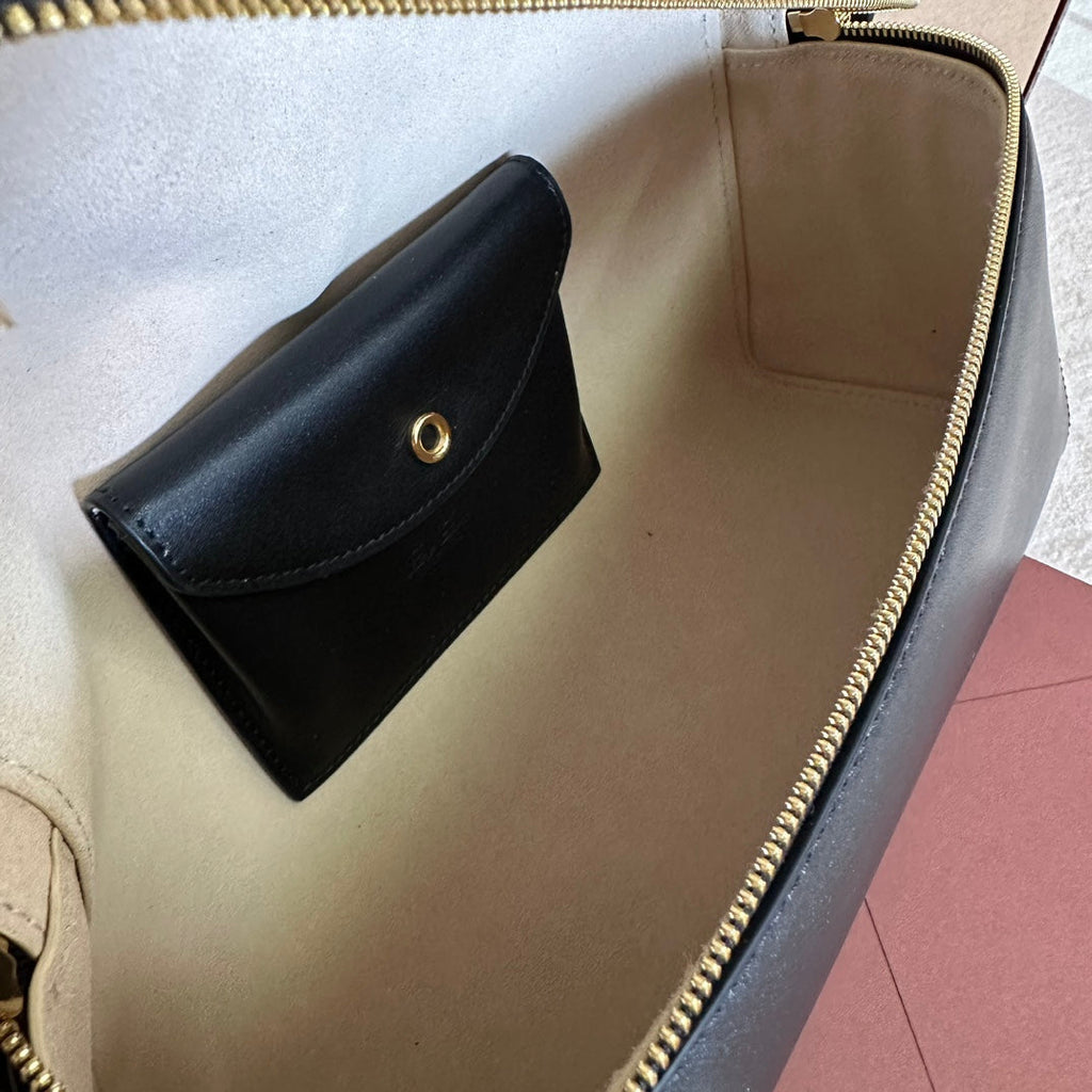 LORO PIANA EXTRA BAG L27 IN BLACK SMOOTH CALFSKIN WITH GOLD HARDWARE