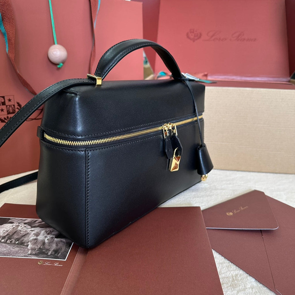 LORO PIANA EXTRA BAG L27 IN BLACK SMOOTH CALFSKIN WITH GOLD HARDWARE