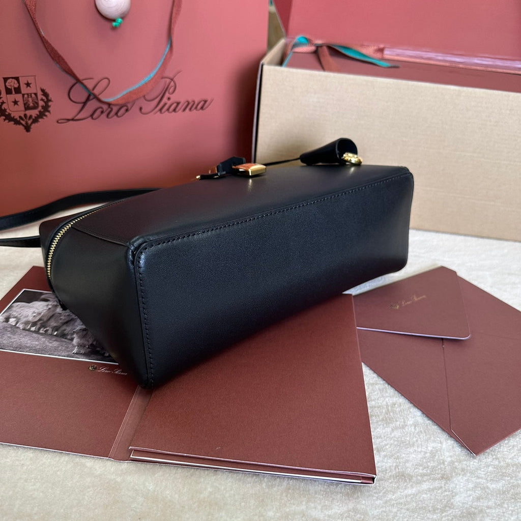 LORO PIANA EXTRA BAG L27 IN BLACK SMOOTH CALFSKIN WITH GOLD HARDWARE