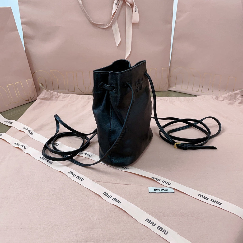 MIU MIU MINI BAG 17 IN BLACK SHINY CALFSKIN