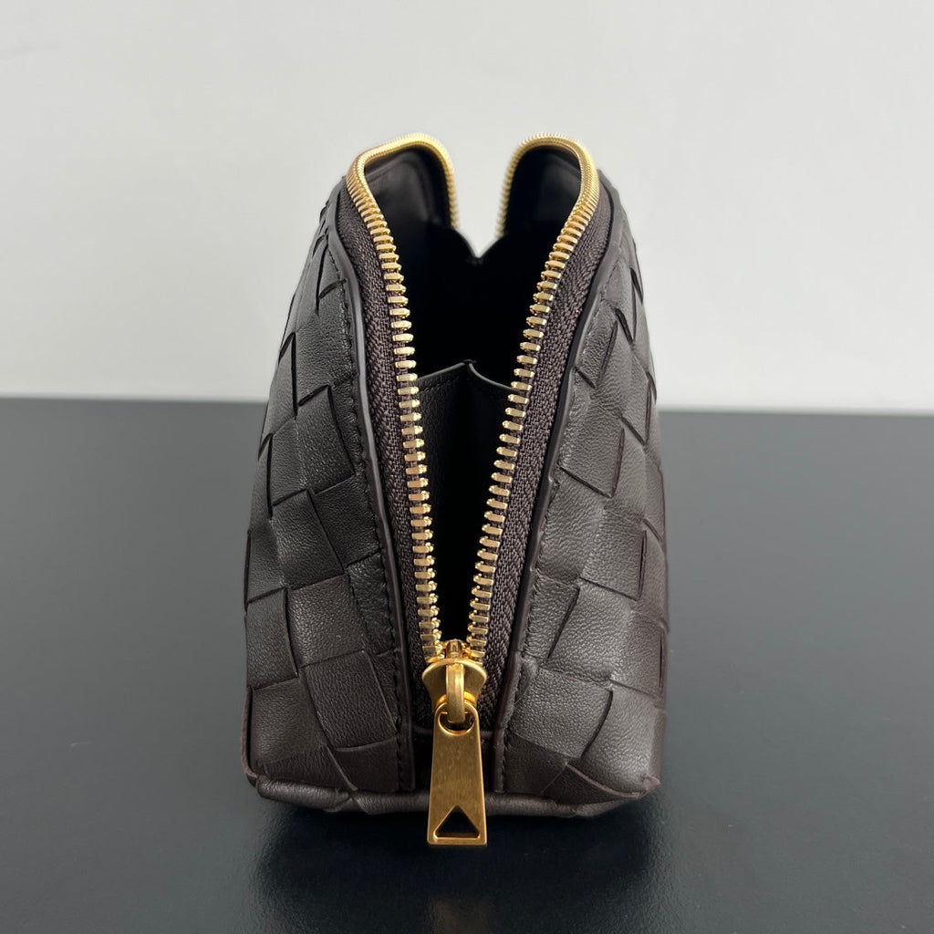 BOTTEGA VENETA INTRECCIATO 16 BAG IN FONDANT LAMBSKIN