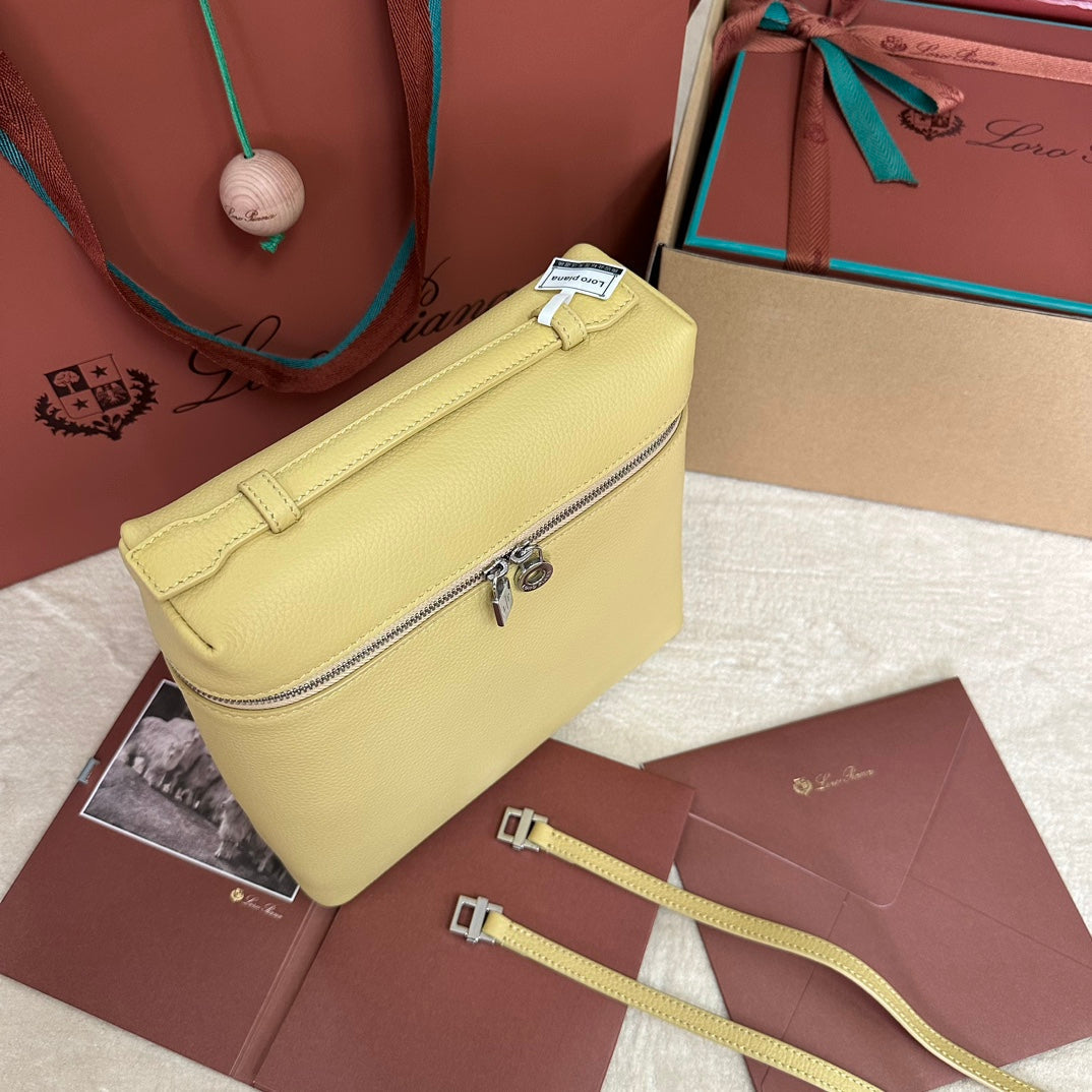 LORO PIANA EXTRA POCKET BACKPACK L23.5 IN LIGHT YELLOW CALFSKIN WITH SILVER HARDWARE