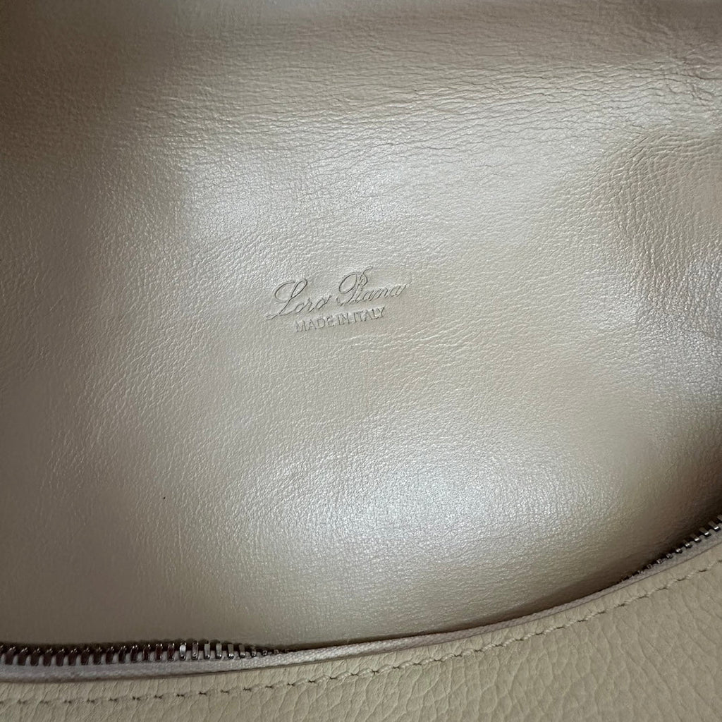 LORO PIANA EXTRA POCKET BACKPACK L23.5 IN WHITE CALFSKIN WITH SILVER HARDWARE