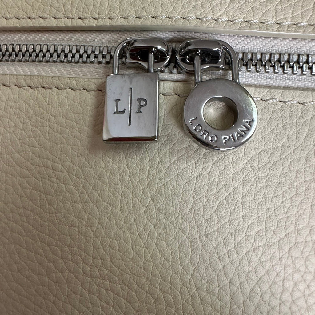 LORO PIANA EXTRA POCKET BACKPACK L23.5 IN WHITE CALFSKIN WITH SILVER HARDWARE