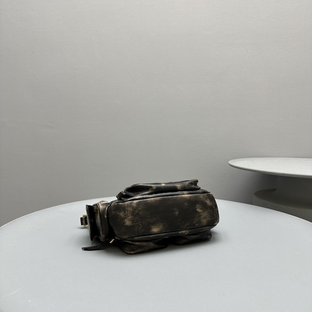 MIU MIU PUCKET BAG 21 IN MOCHA BROWN CALFSKIN