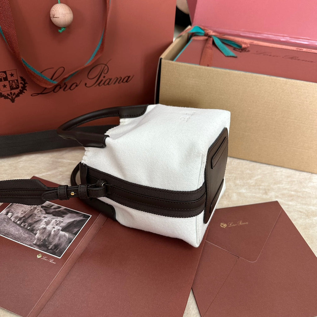 LORO PIANA MICRO BALE BAG IN WHITE FABRIC AND DARK BROWN CALFSKIN