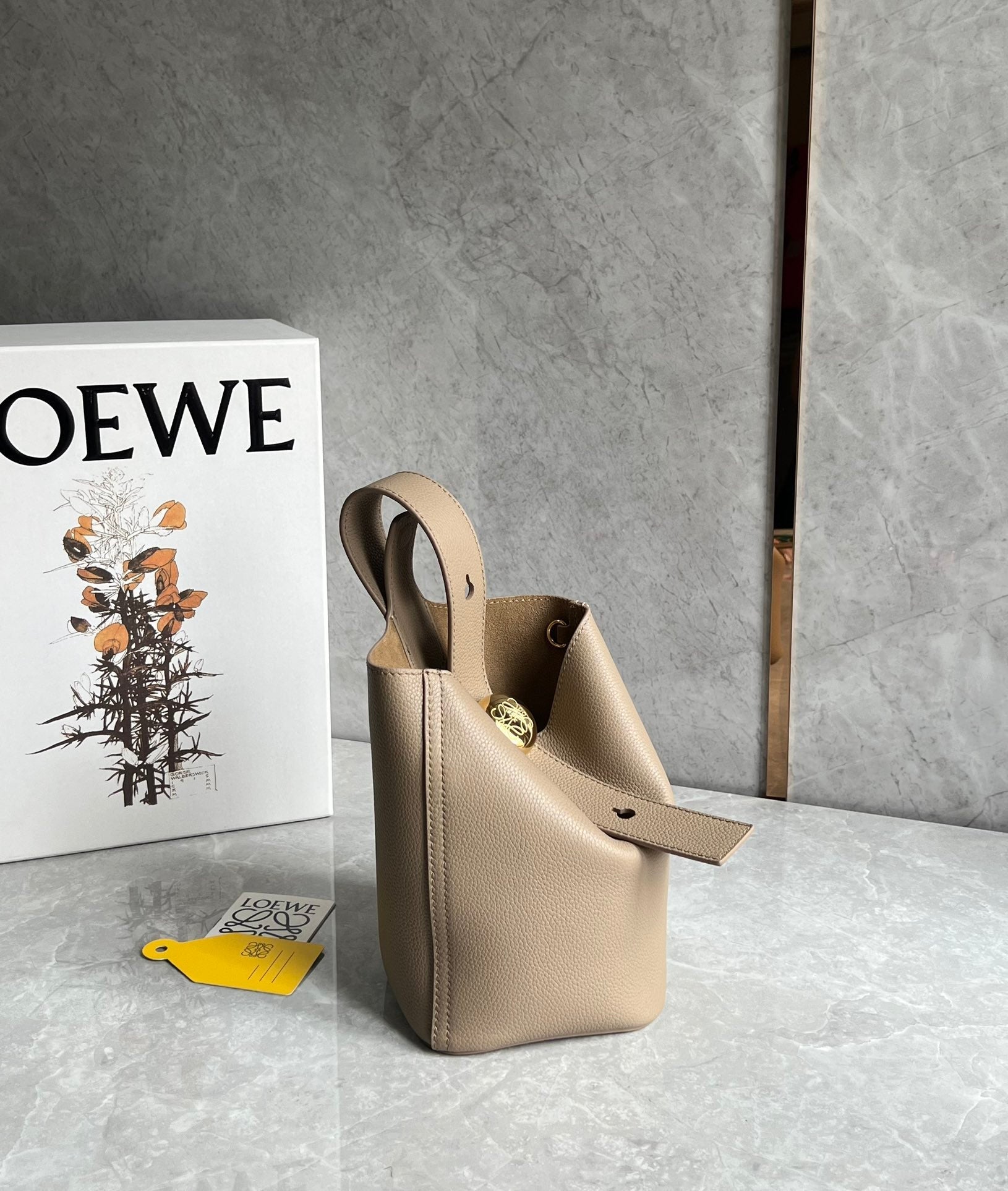 LOEWE LOE MINI 19 PEBBLE BUCKET IN CAMEL BROWN MELLOW CALFSKIN