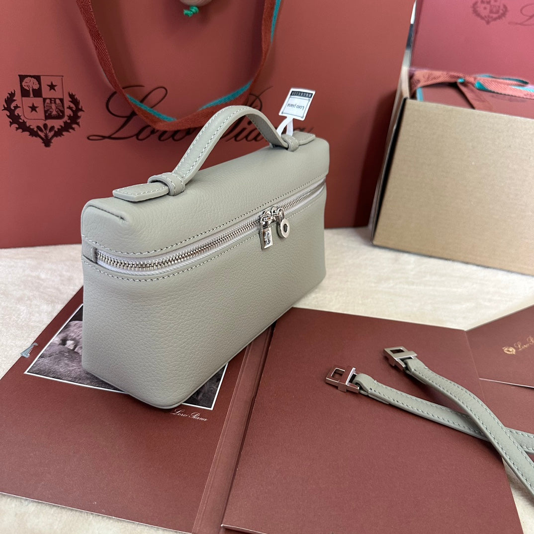 LORO PIANA EXTRA POCKET L19 IN PEARL GRAY GRAINED CALFSKIN WITH SILVER HARDWARE