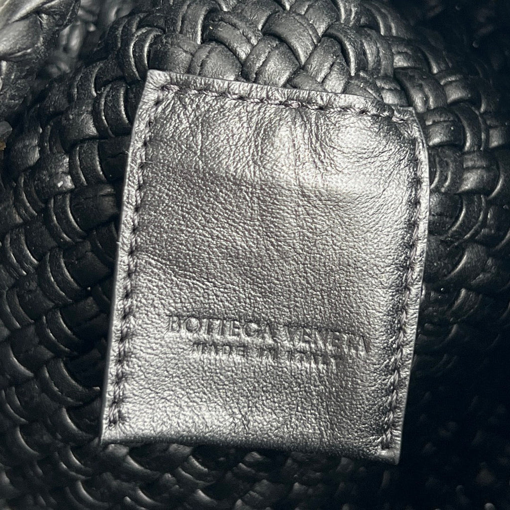 BOTTEGA VENETA MINI TOSCA 20 IN BLACK CALFSKIN