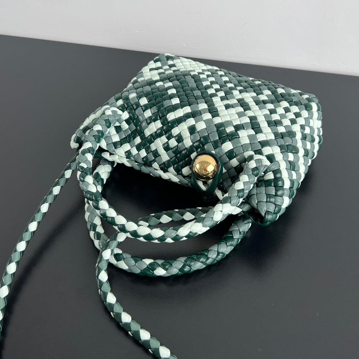 BOTTEGA VENETA MINI TOSCA 20 IN WHITE MIX GREEN CALFSKIN