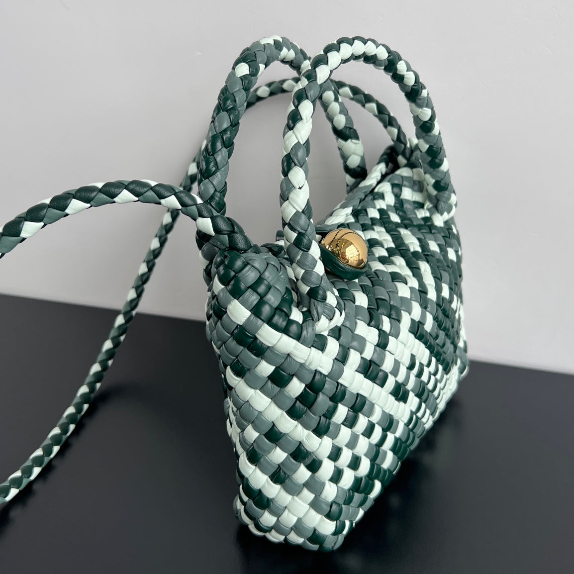 BOTTEGA VENETA MINI TOSCA 20 IN WHITE MIX GREEN CALFSKIN