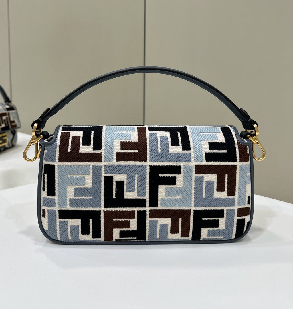 FENDI BAGUETTE CANVAS 27 BAG BLACK STRAP WITH MULTICOLOUR EMBROIDERY GOLD HARDWARE