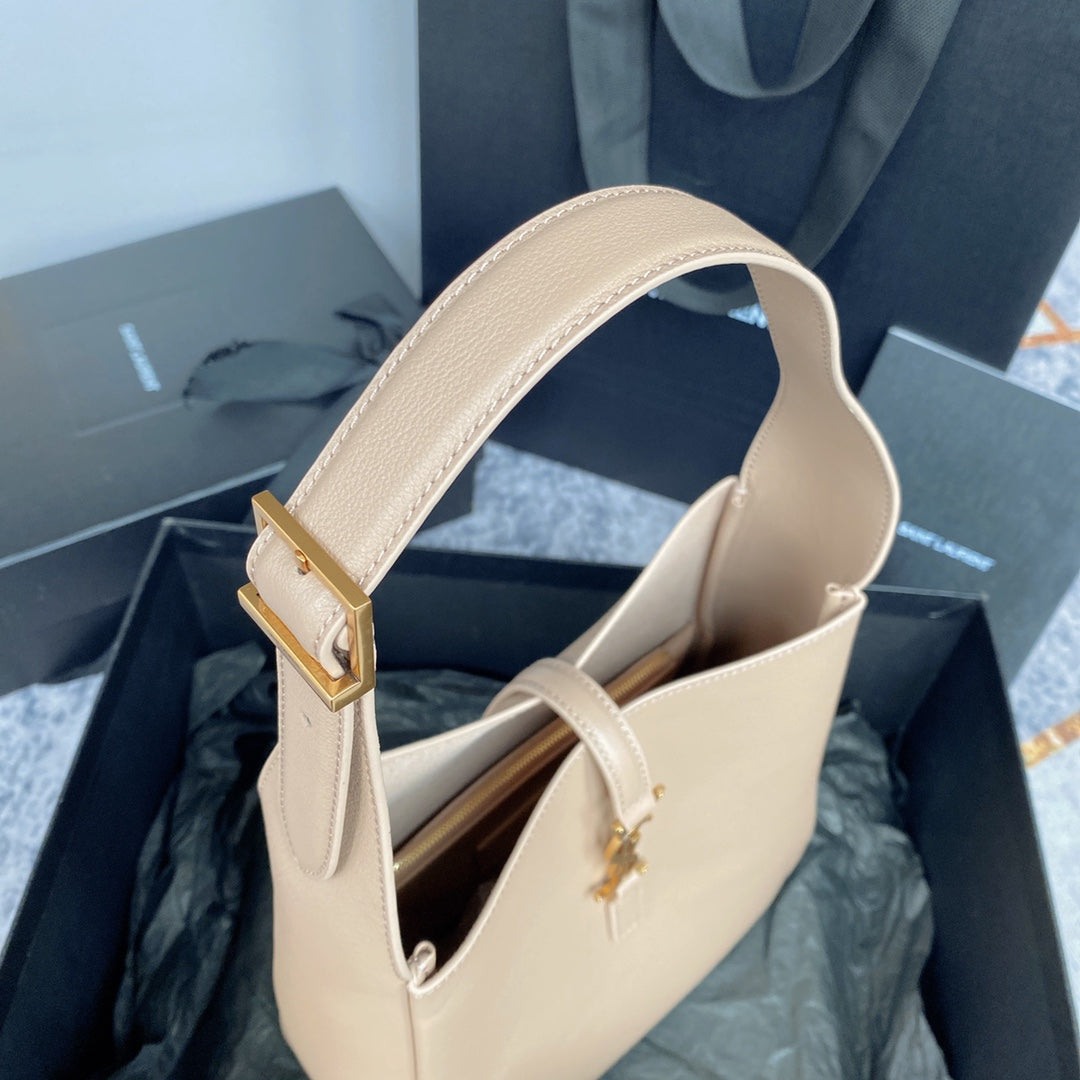 SAINT LAURENT LE 5 À 7 SMALL SUPPLE 23 IN BEIGE LAMBSKIN GOLD BUCKLE