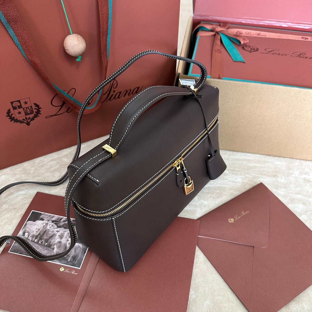 LORO PIANA EXTRA BAG L27 IN CHOCOLATE BROWN SMOOTH CALFSKIN WITH GOLD HARDWARE