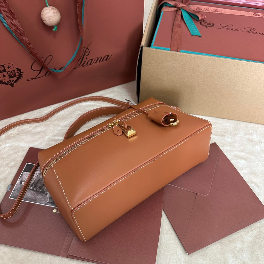 LORO PIANA EXTRA BAG L27 IN GINGER ORANGE SMOOTH CALFSKIN WITH GOLD HARDWARE