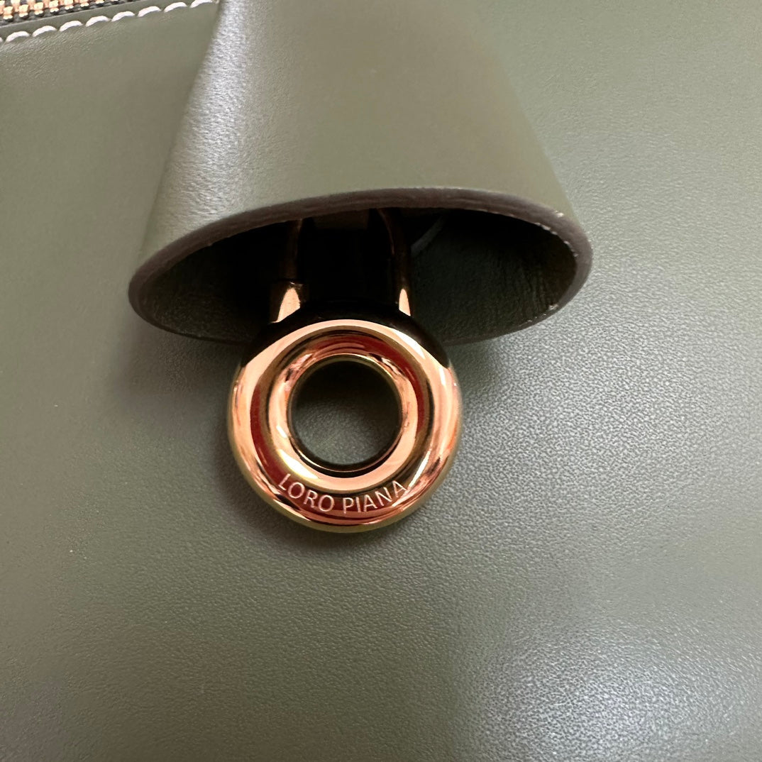 LORO PIANA EXTRA BAG L27 IN JUNGLE GREEN SMOOTH CALFSKIN WITH GOLD HARDWARE