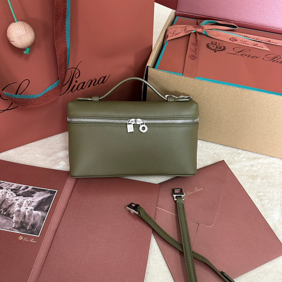 LORO PIANA EXTRA POCKET L19 IN OLIVE GREEN CALFSKIN WITH SILVER HARDWARE
