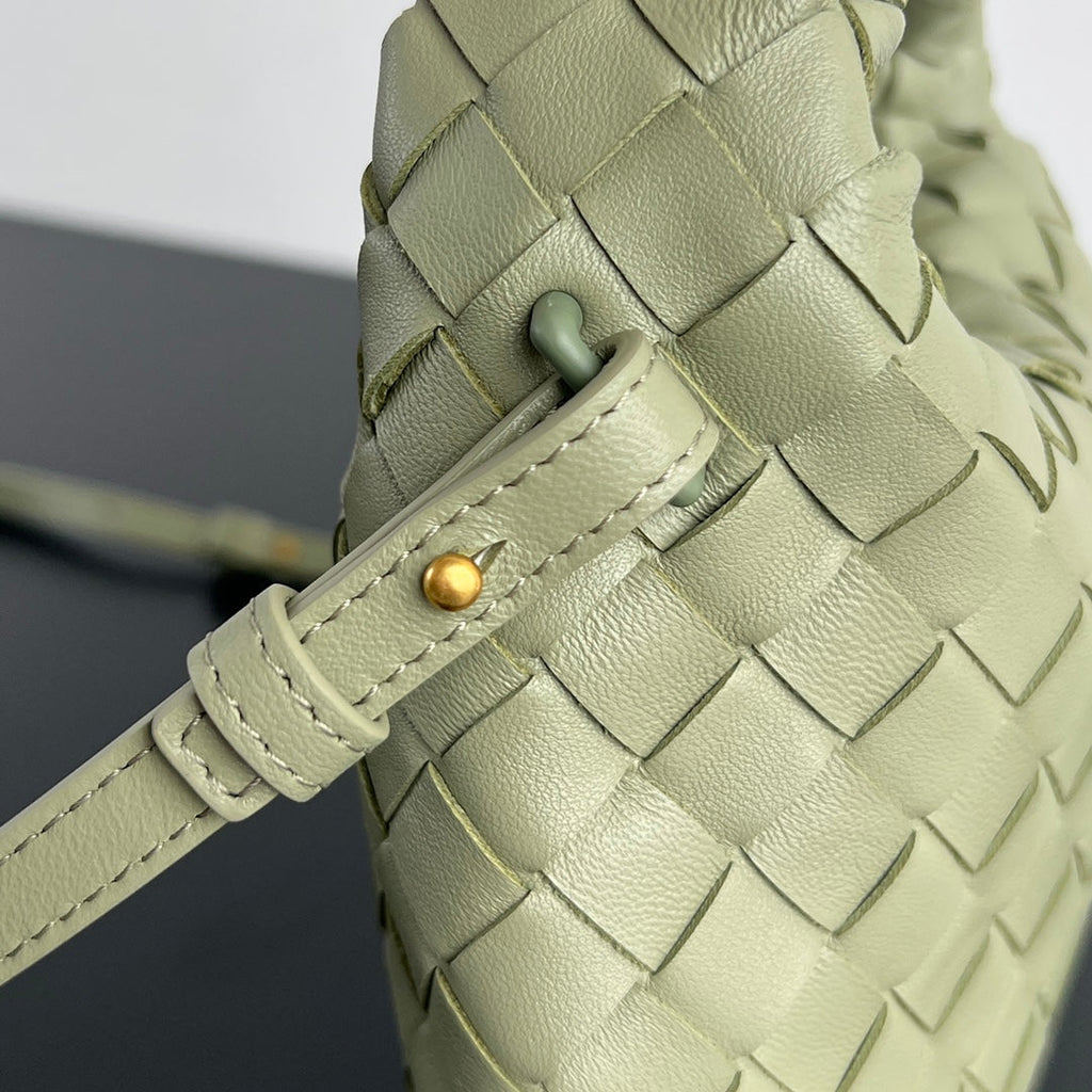 BOTTEGA VENETA MINI HOP 25 IN TRAVERTINE CALFSKIN