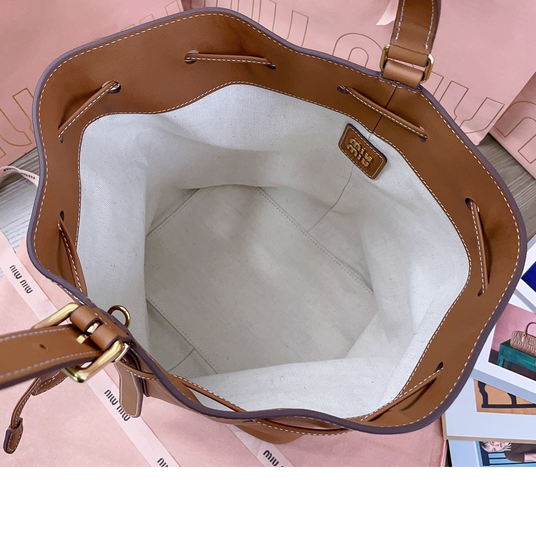 MIU MIU BUCKET BAG 29 IN BRONZE BROWN CALFSKIN