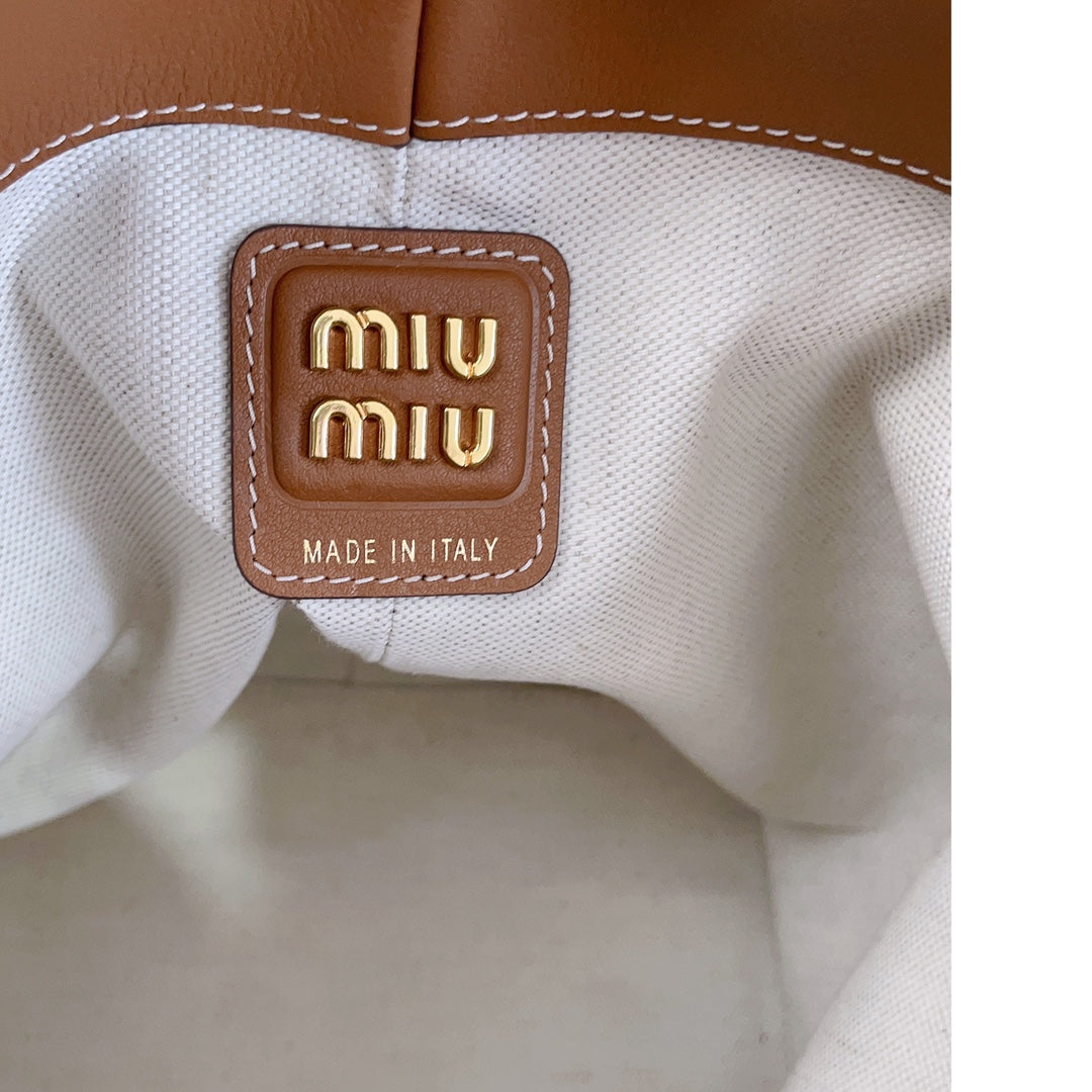 MIU MIU BUCKET BAG 29 IN BRONZE BROWN CALFSKIN