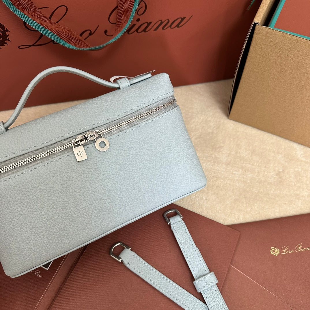 LORO PIANA EXTRA POCKET L19 IN LIGHT BLUE CALFSKIN WITH SILVER HARDWARE