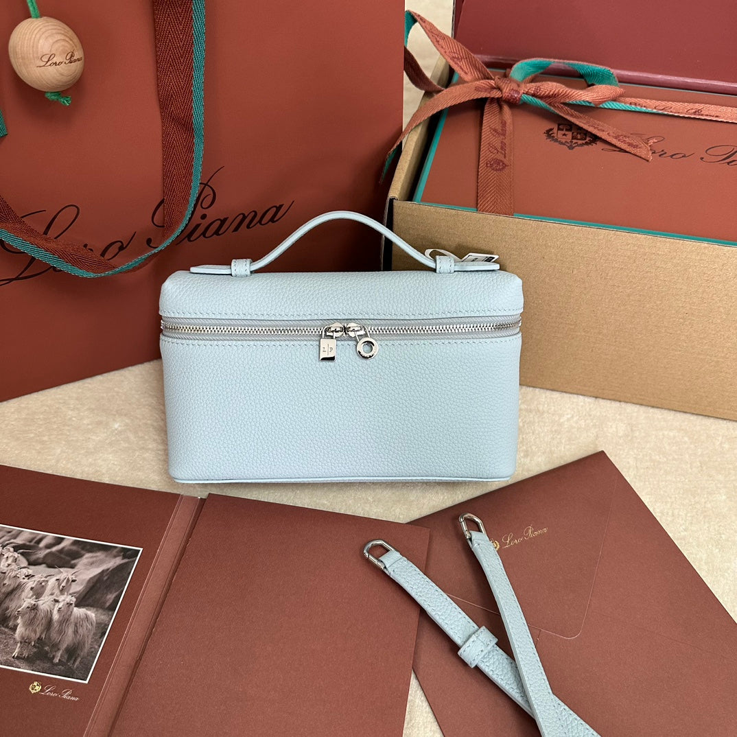 LORO PIANA EXTRA POCKET L19 IN LIGHT BLUE CALFSKIN WITH SILVER HARDWARE