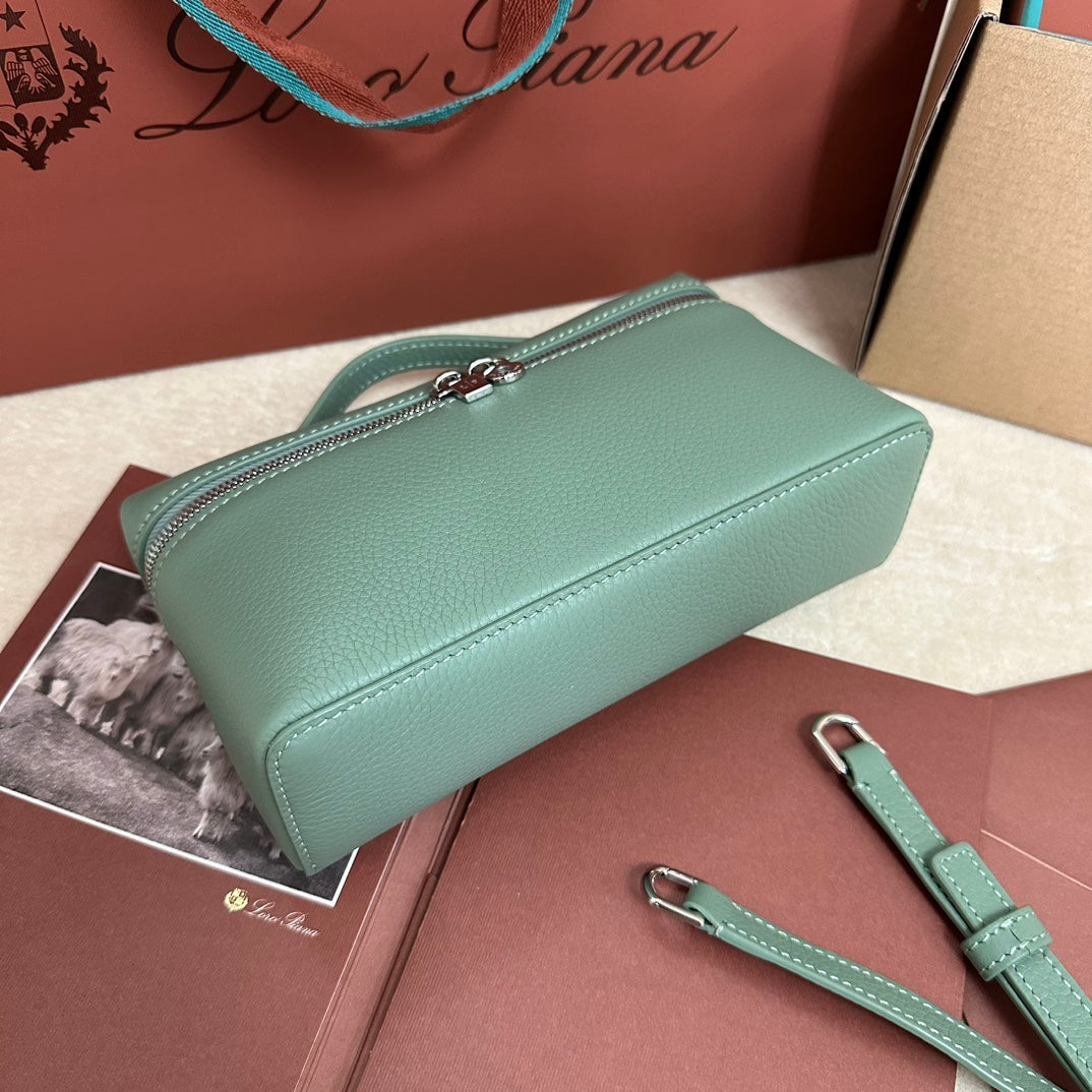 LORO PIANA EXTRA POCKET L19 IN TEAL GREEN CALFSKIN WITH SILVER HARDWARE