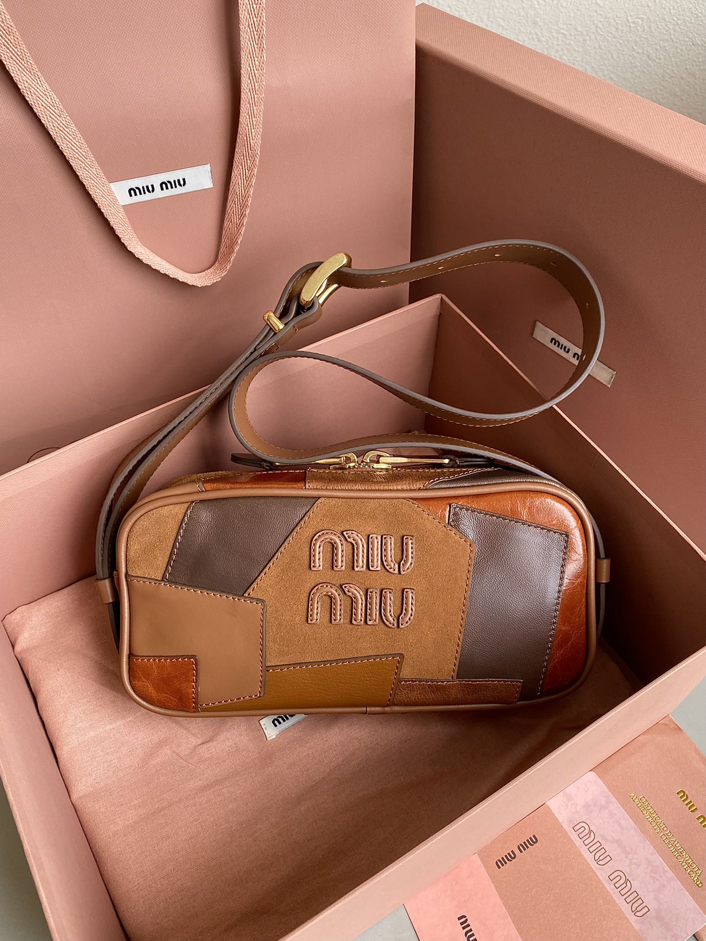 MIU MIU HOBO 24 BAG IN COGNAC LEATHER PATCHWORK
