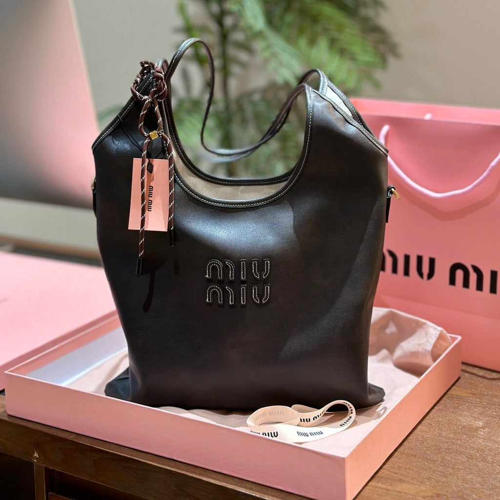 MIU MIU TOTE 30 HANDBAG IN BLACK CALFSKIN