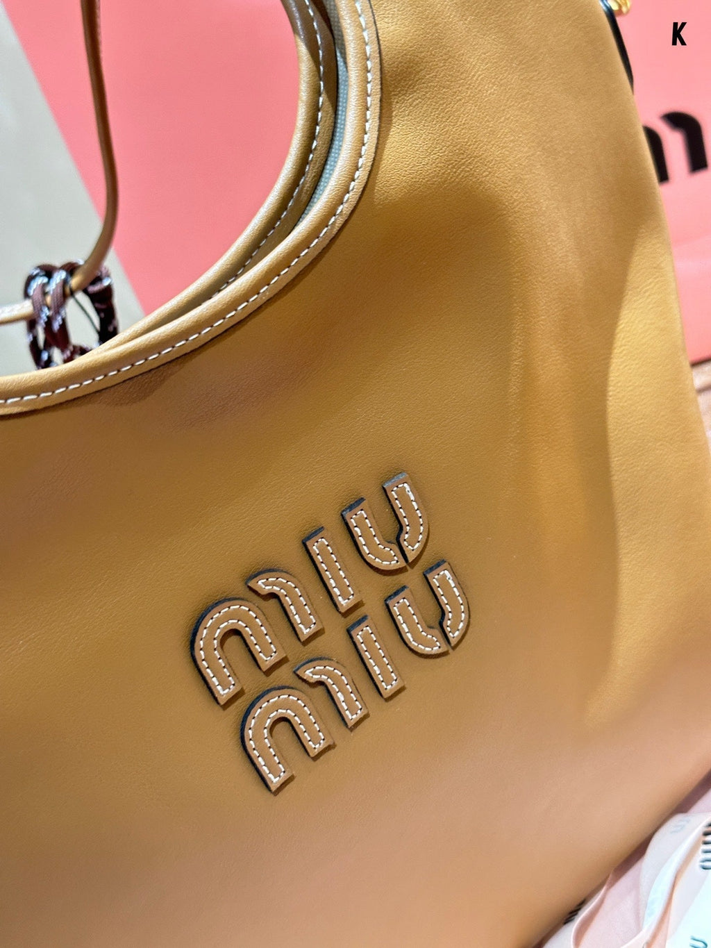 MIU MIU TOTE 30 BAG IN CARAMEL BROWN CALFSKIN