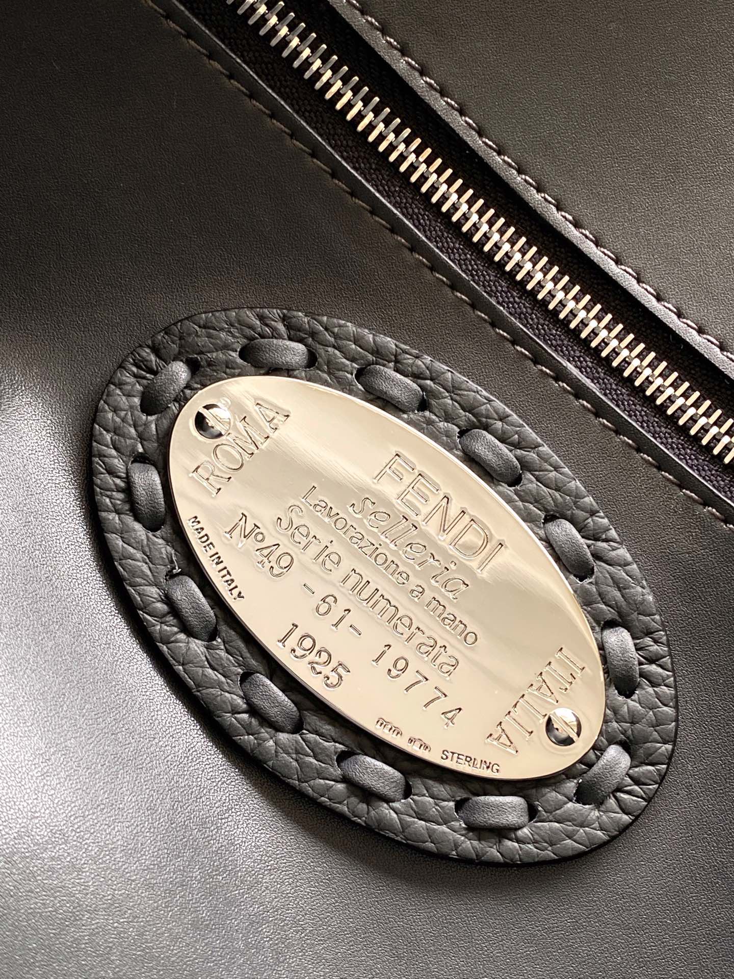 FENDI Fend Baguette 27 Bag Black Calfskin Shw