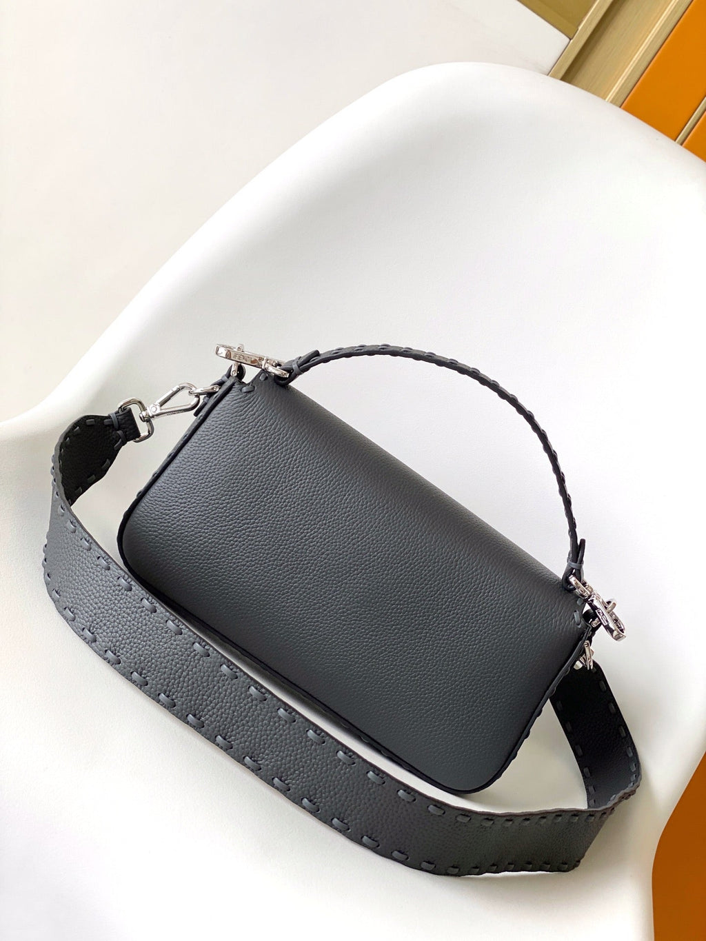 FENDI Fend Baguette 27 Bag Black Calfskin Shw