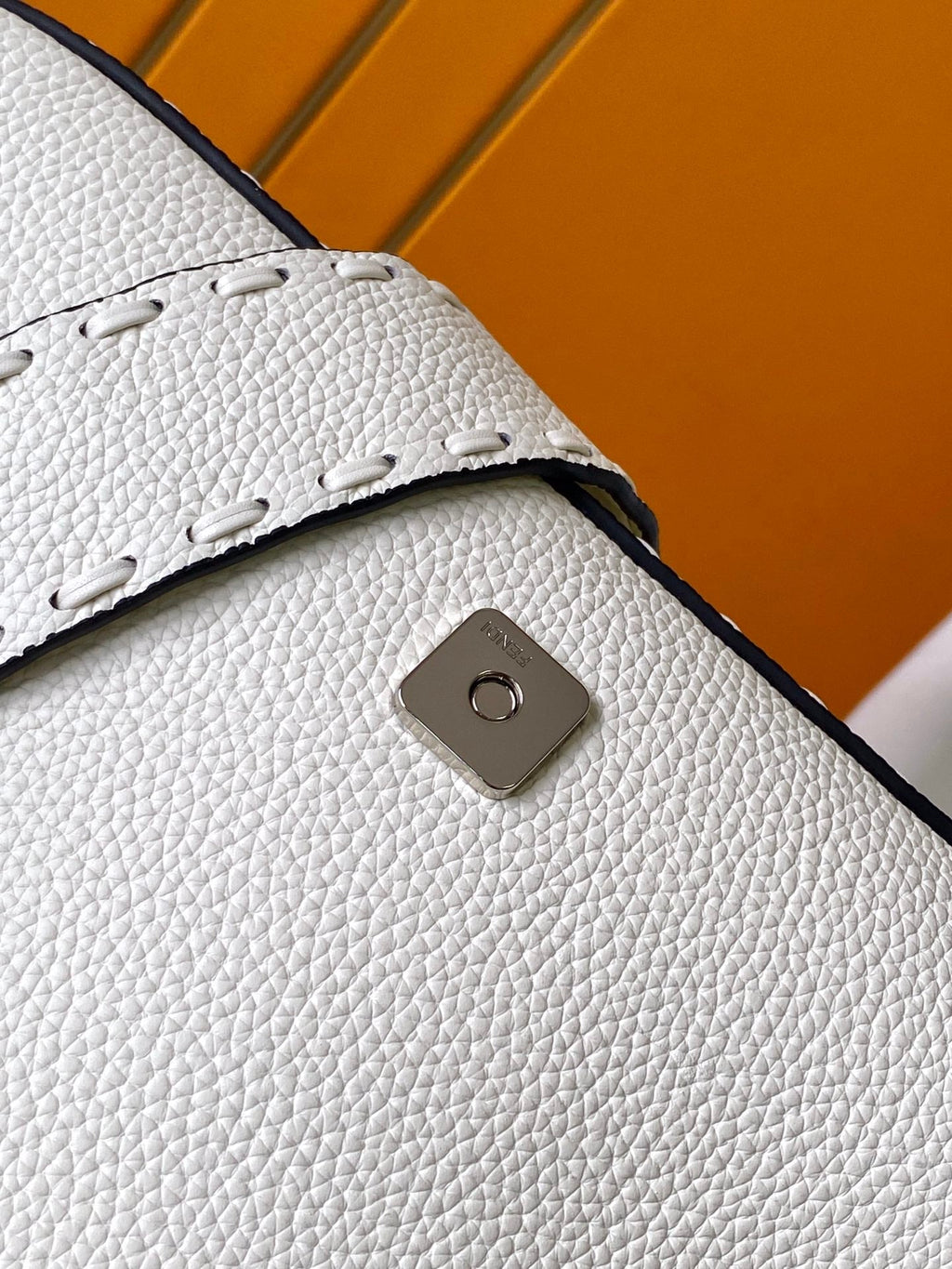 FENDI Fend Baguette 27 Bag White Calfskin Shw