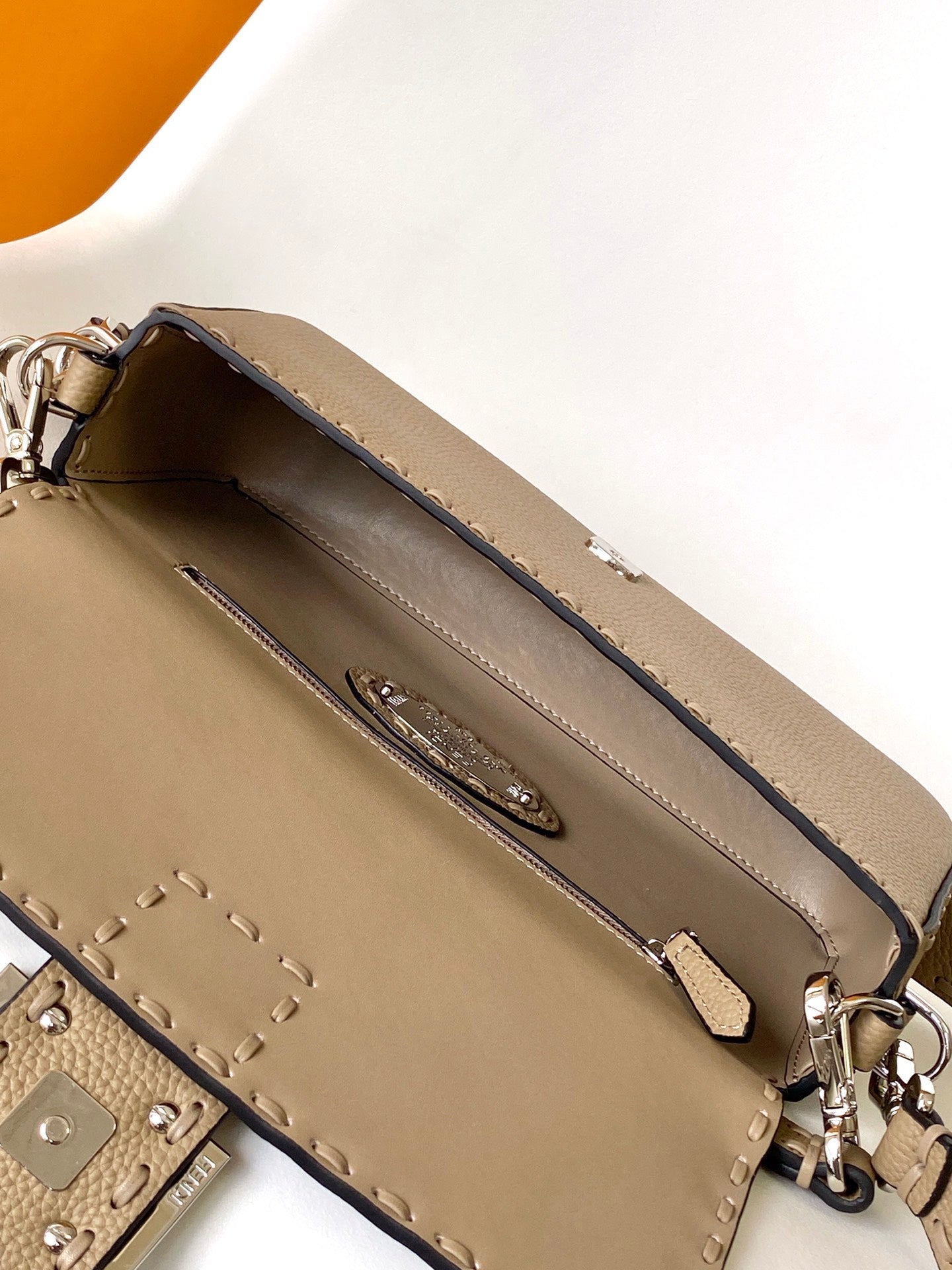 FENDI Fend Baguette 27 Bag Brown Calfskin Shw