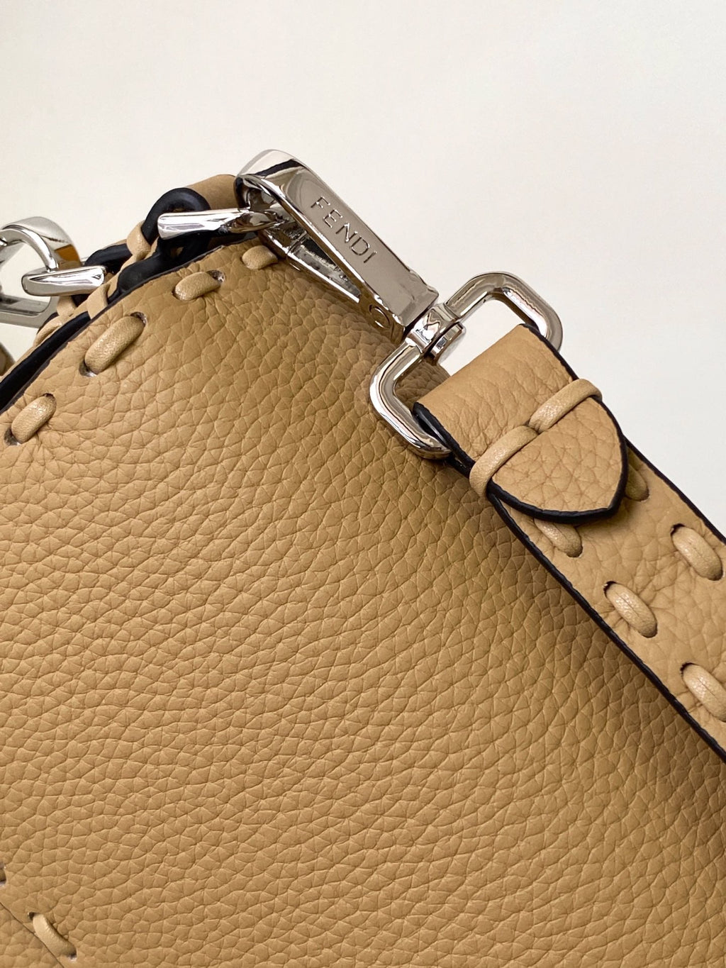 FENDI Fend Baguette 27 Bag Light Brown Calfskin Shw