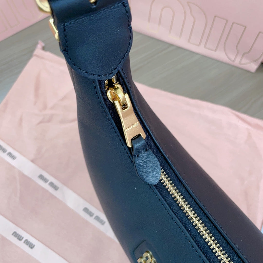 MIU MIU HOBO BAG 27 IN BLACK CALFSKIN